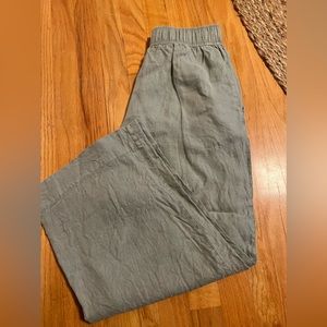 TAHARI cropped linen pants, sage green